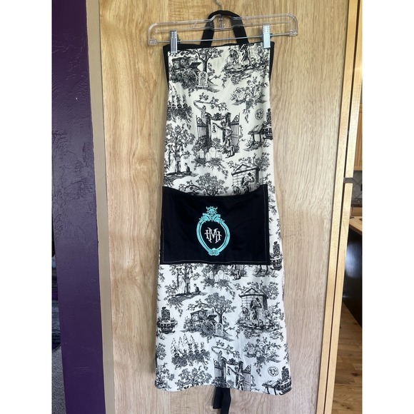 Disney Other - Disney Parks The Haunted Mansion Apron for Adults New With Tag